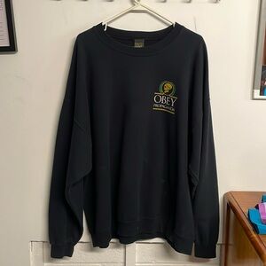 Men’s Obey sweater